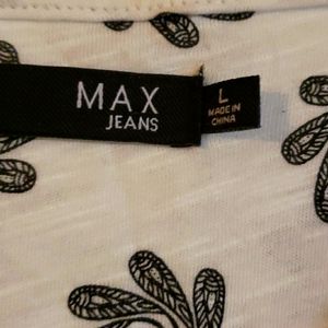 Max Jeans brand tee shirt, black and white.